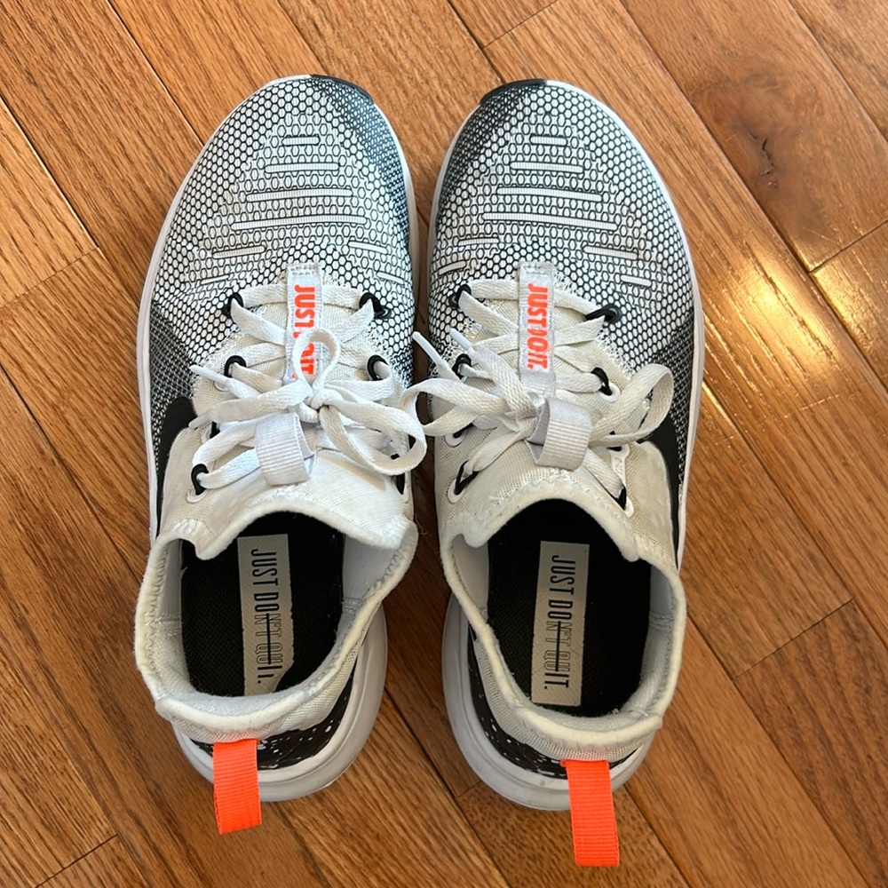 Nike Free TR8 training shoes